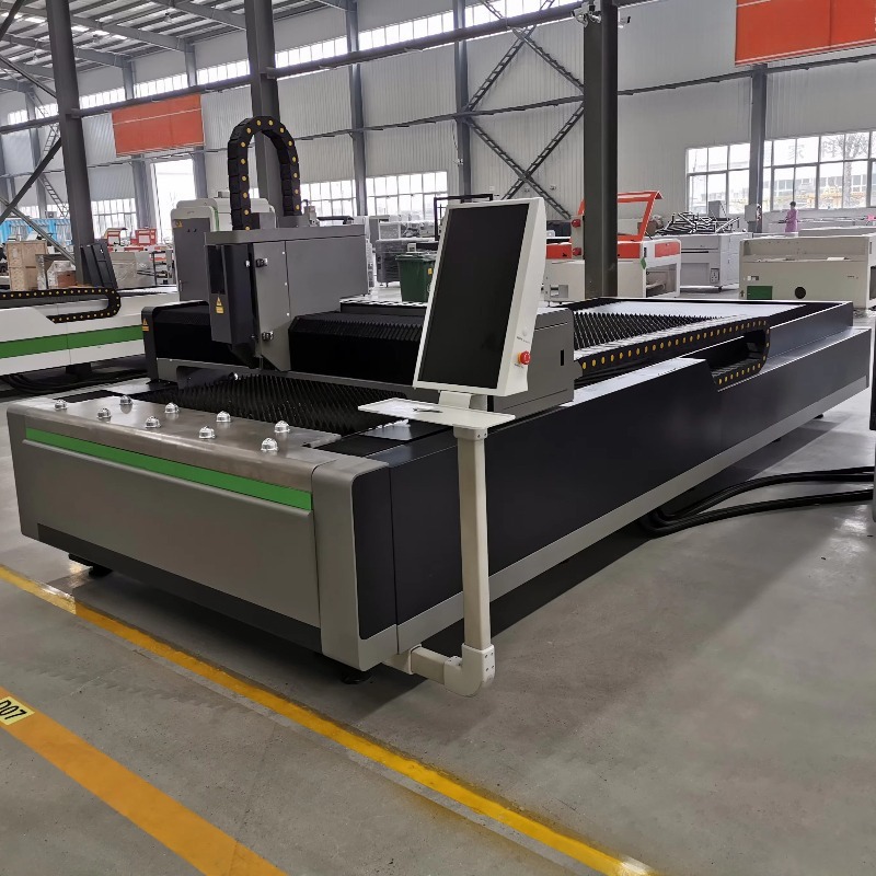 Fiber Laser Cutting Machine CE - Industrial Laser Metal Cutter 评论和价格